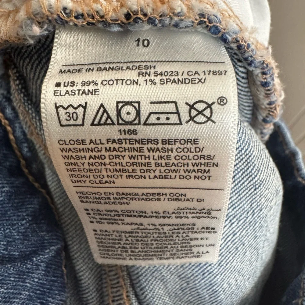 Old Navy Blue flare Jeans, girls size 10